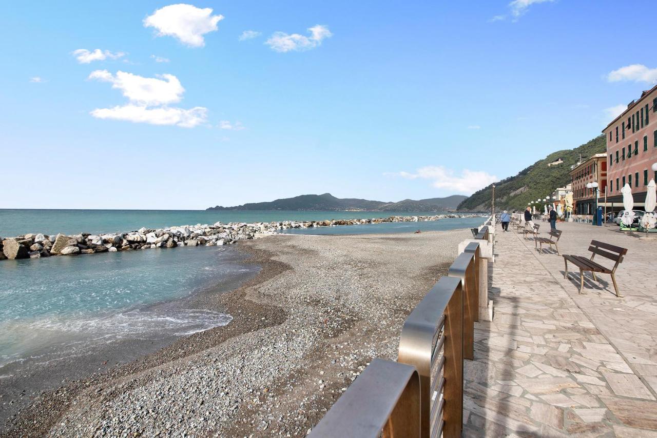 Ferienwohnung A Due Passi Dal Mare Chiavari Exterior foto